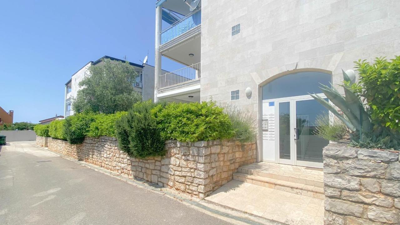 Romina Apartment Zambratija  Exterior foto
